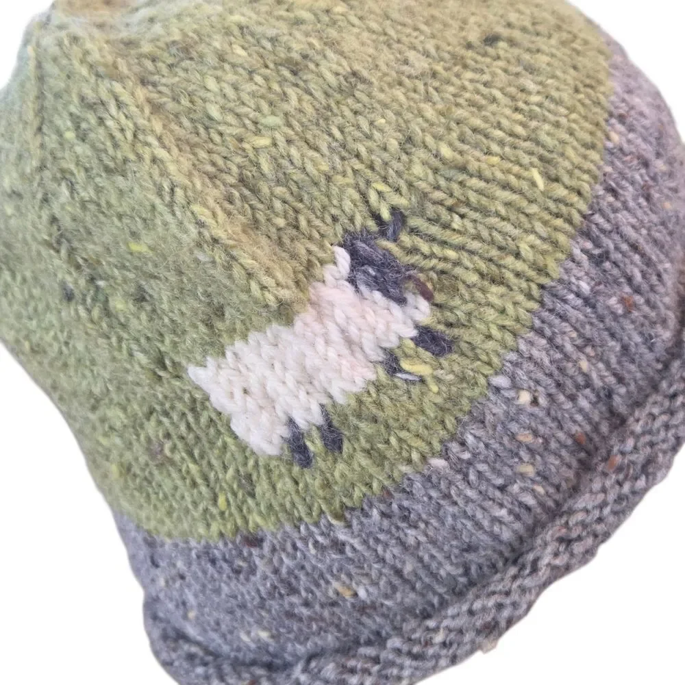 Hand-Knit Wool Beanie Ireland Artisan Sheep Motif Winter Hat NWOT Green Gray